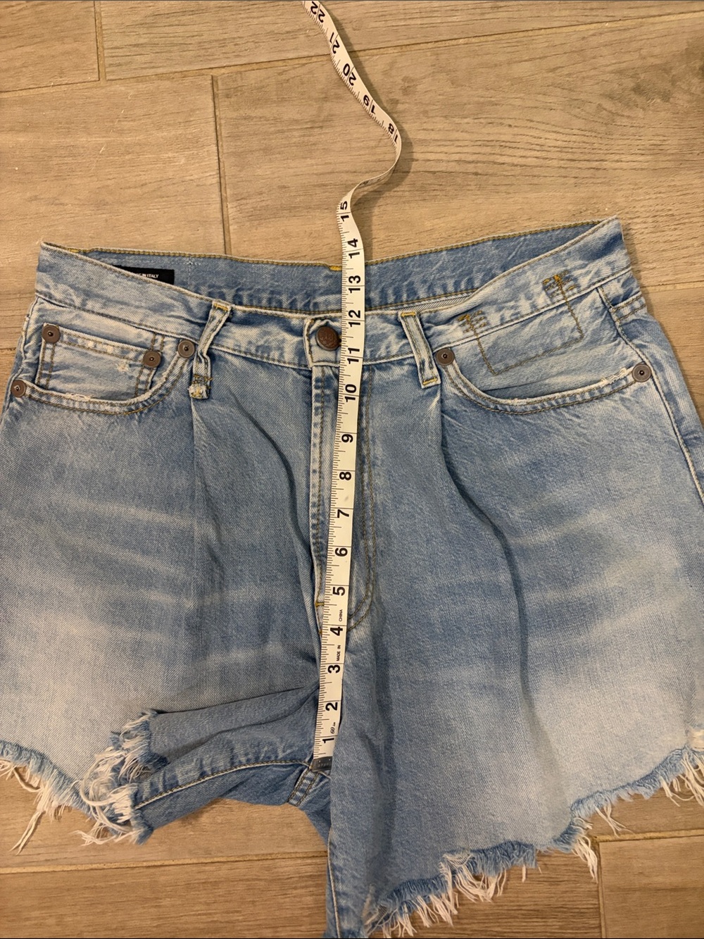R13 Light Blue Distressed Pleated Damon short - Picture 10 of 14